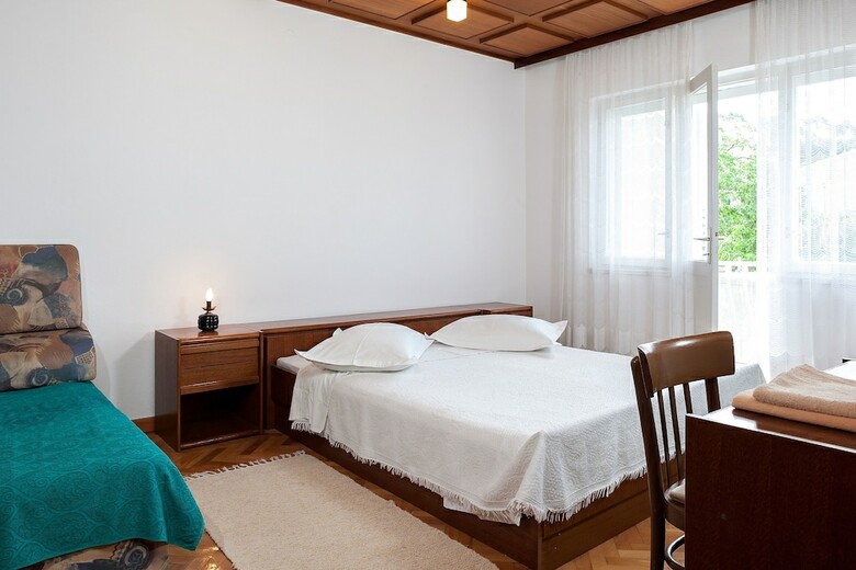 Apartments Lidija