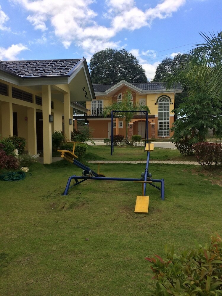 Panglao Alona Villa Training Center