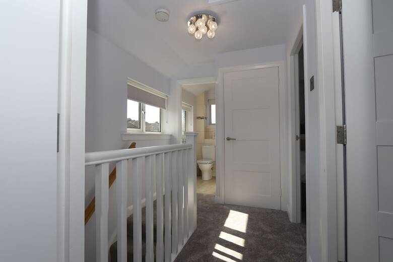 Dunfermline Luxury 3 Bedroom House
