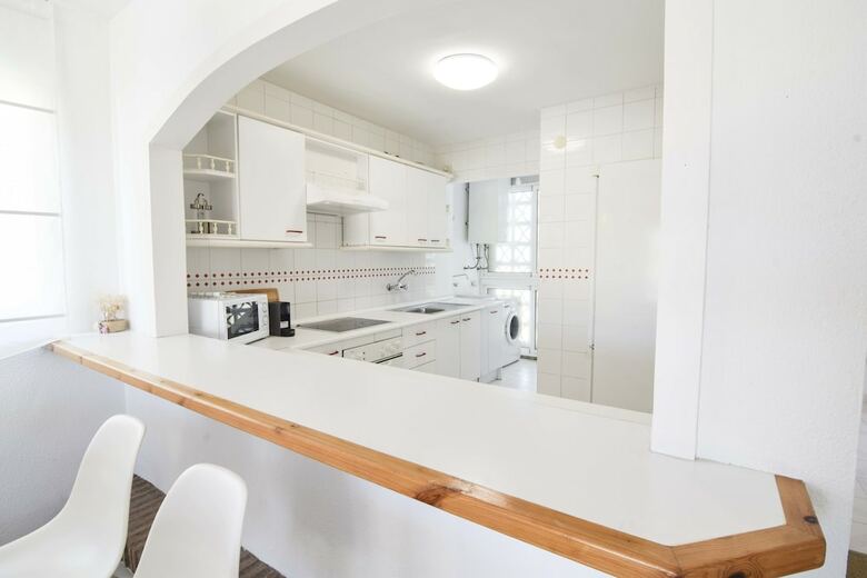 Apartamentos Letmalaga Calahonda
