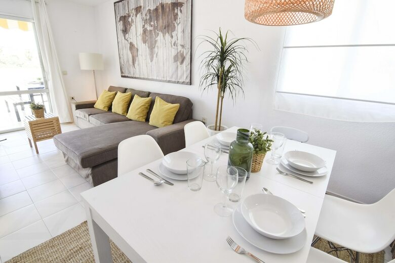 Apartamentos Letmalaga Calahonda