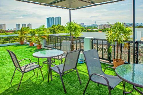 Thai Orange Villas