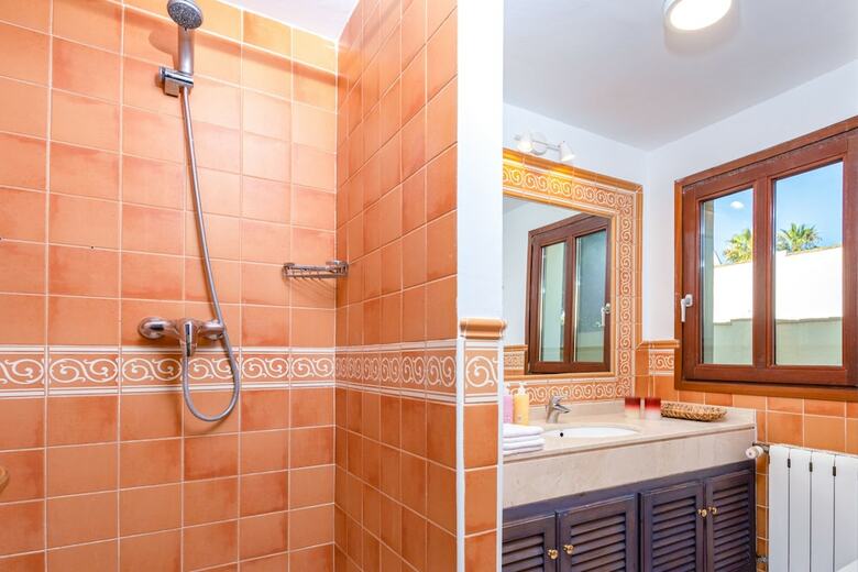 Oleholidays Villa Mediterranea Urb. Sierra Blanca