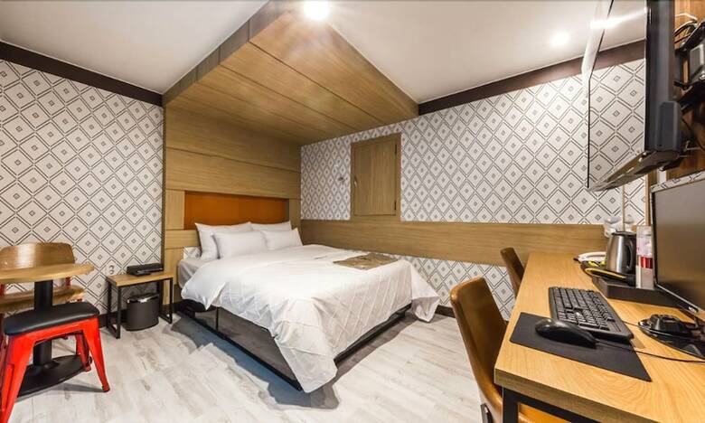Shincheon Ramon Hotel