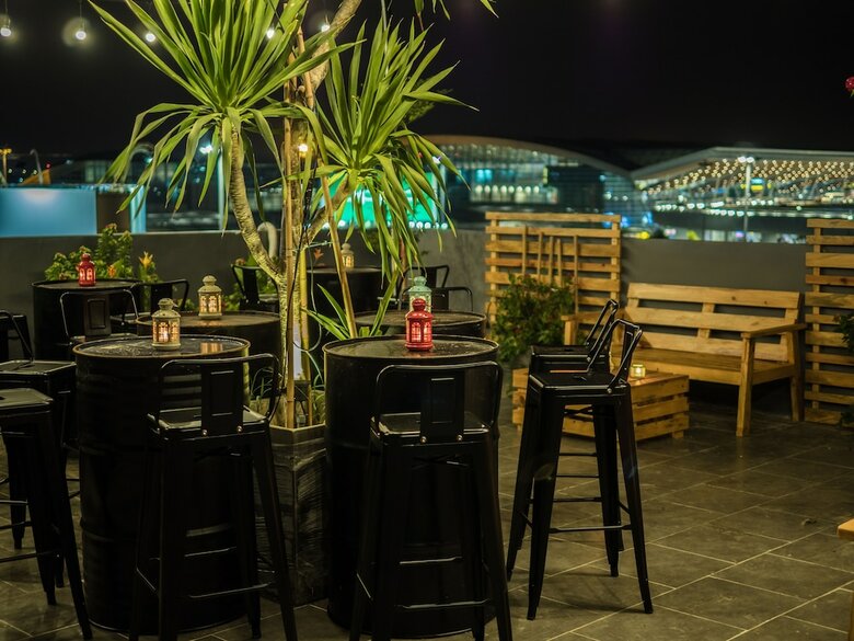 Hostal Wings House - Hostel