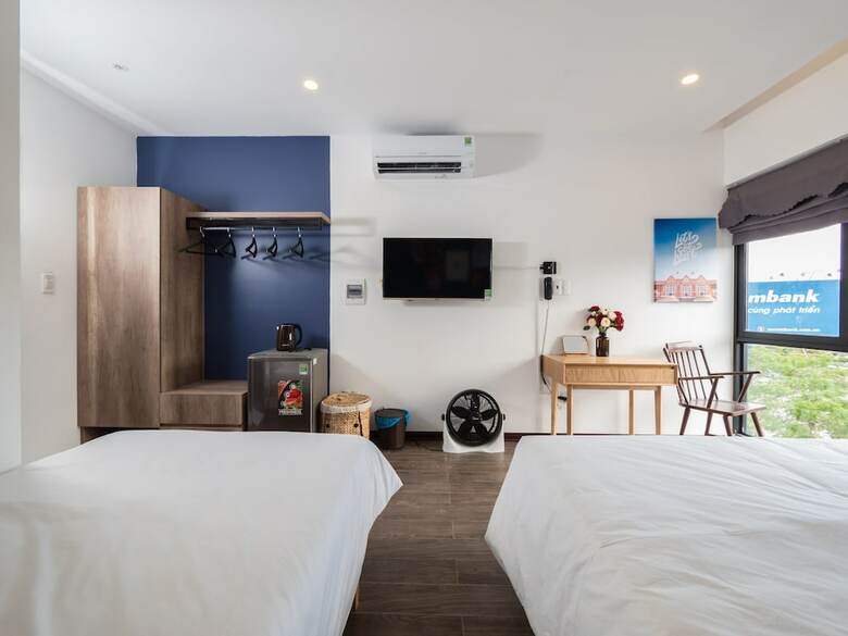 Hostal Wings House - Hostel