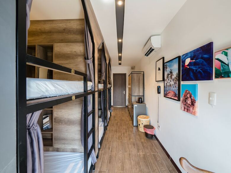Hostal Wings House - Hostel