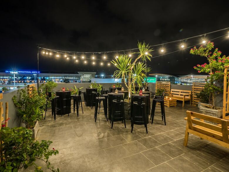 Hostal Wings House - Hostel