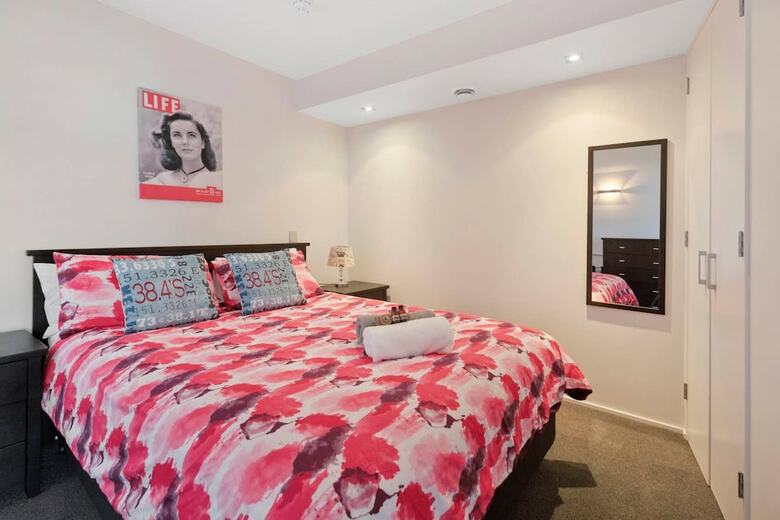 Awesome Central Wellington Apartment