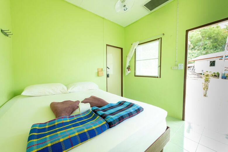 Hotel One More Night Beach