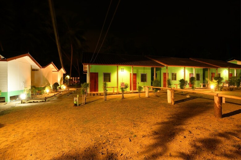 Hotel One More Night Beach