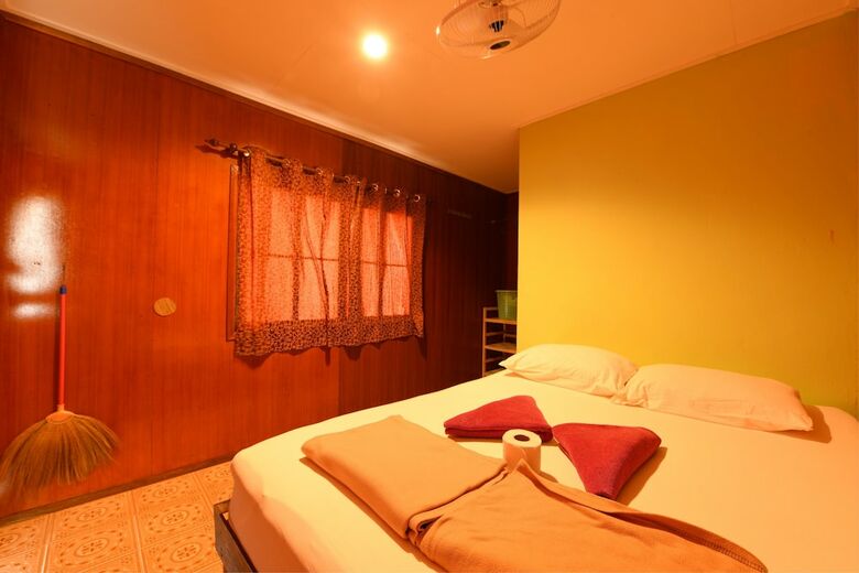 Hotel One More Night Beach