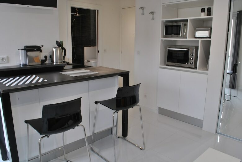 Apartamento Cyrnos Bar3080