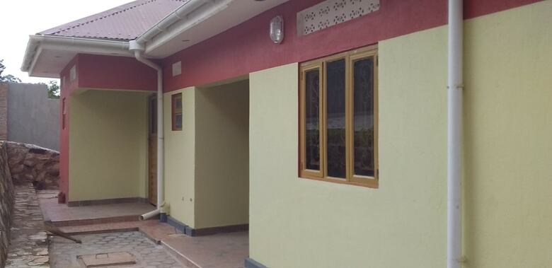 Hoima Breeze Hotel