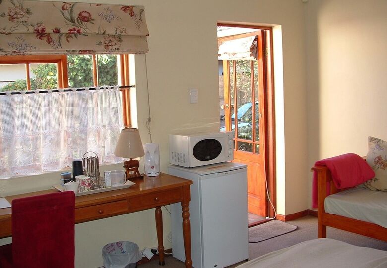 Bed & Breakfast Abide With Us