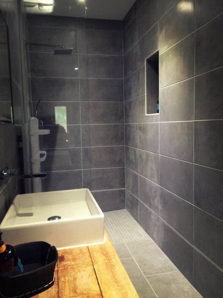 Hotel The Rhone Retreat