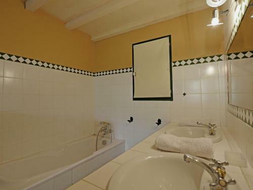 Holiday Home Des Oliviers
