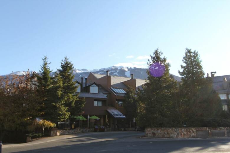 Rainbow Suites By Whistler Retreats