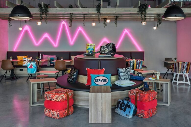 Hotel Moxy Munich Ostbahnhof