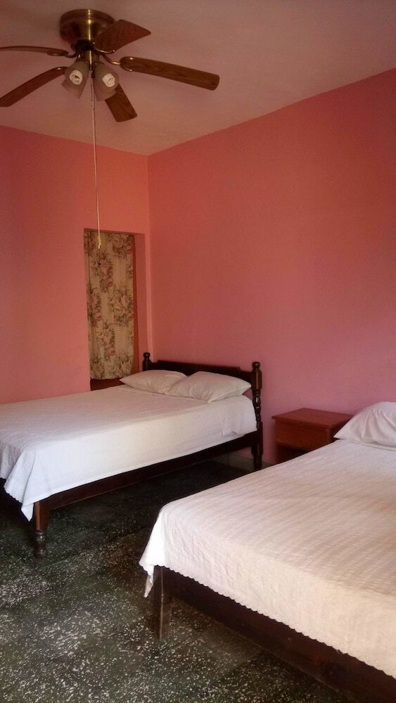Bed & Breakfast Hotel Rosalila