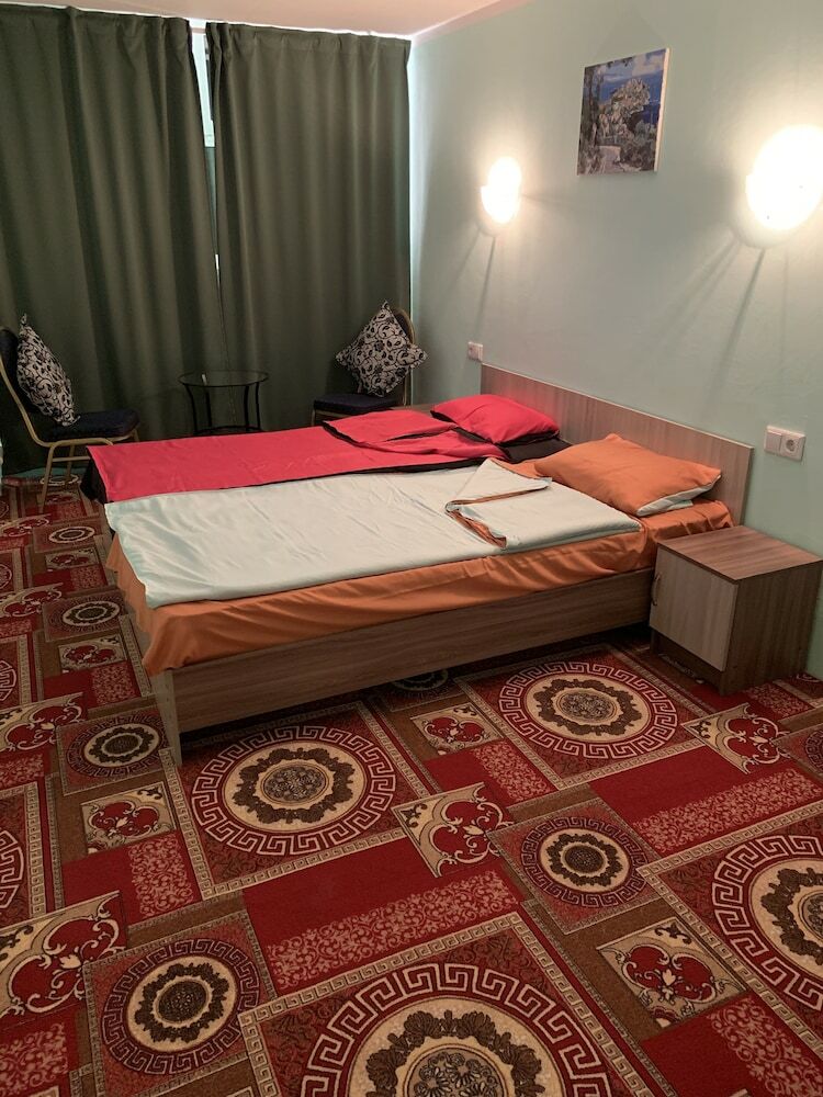 Hotel Perovo Plaza