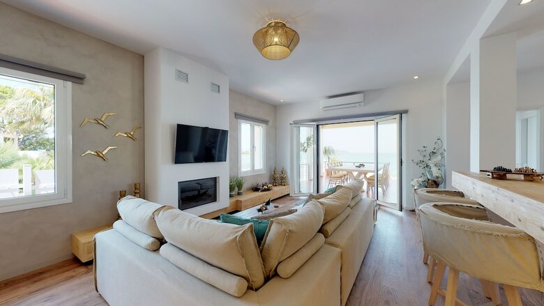 Glaros Luxury Villa