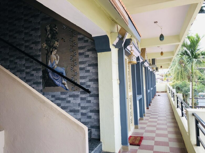 Hotel Oyo 35509 Dhana Dhaanya Residency
