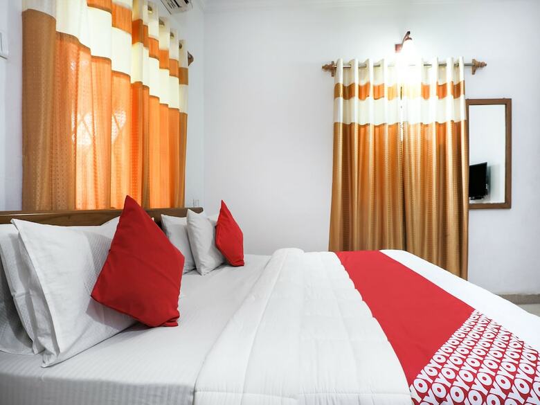 Hotel Oyo 38418 Rosy Guest House