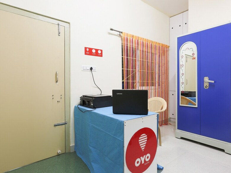 Hotel Oyo 41888 B S Dreamz