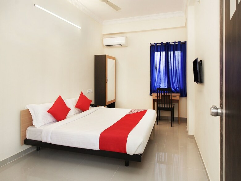 Hotel Oyo Flagship 23620  Vjr Heights  Gachibowli