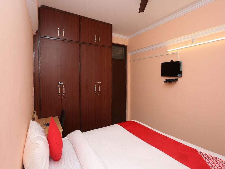 Hotel Oyo Flagship 40126 Polytechnic Chauraha