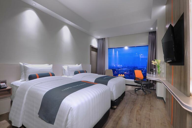 Hotel Harper Wahid Hasyim Medan By Aston