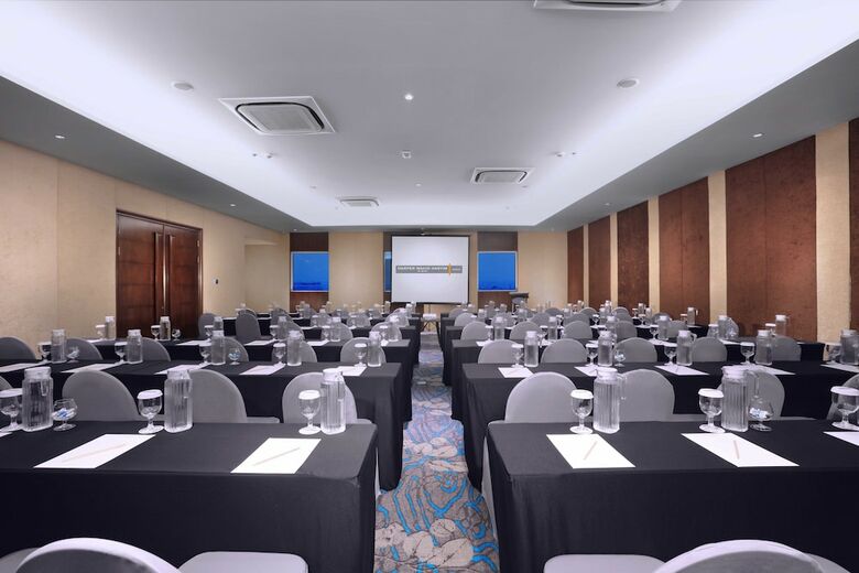 Hotel Harper Wahid Hasyim Medan By Aston