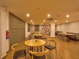 Hotel Oyo Townhouse 87 Spartan Nagar