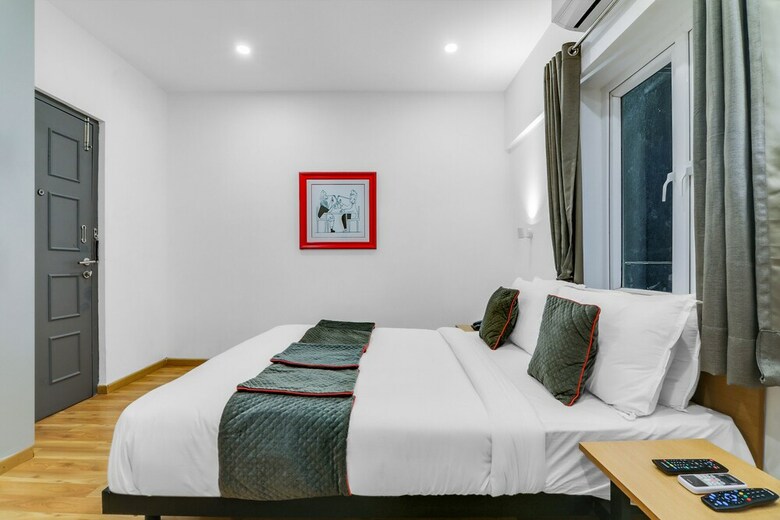 Hotel Oyo Townhouse 87 Spartan Nagar