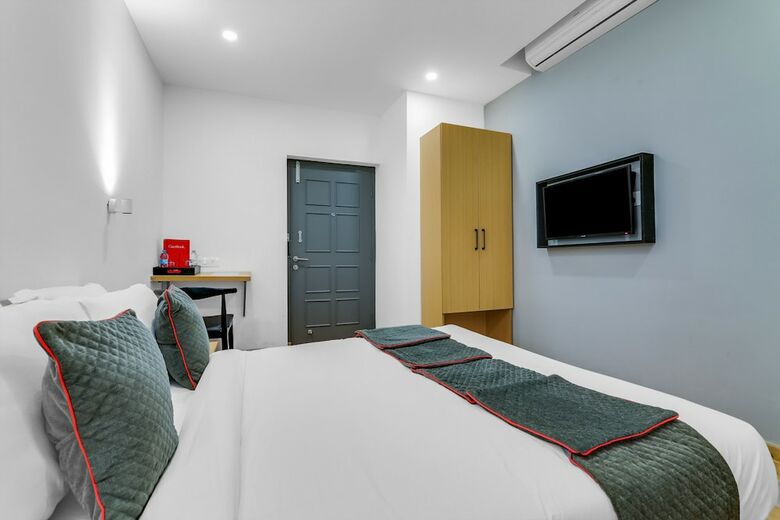Hotel Oyo Townhouse 87 Spartan Nagar
