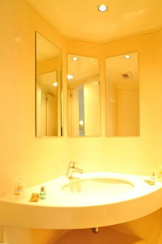 Hotel Balladins Poitiers Jaunay Clan