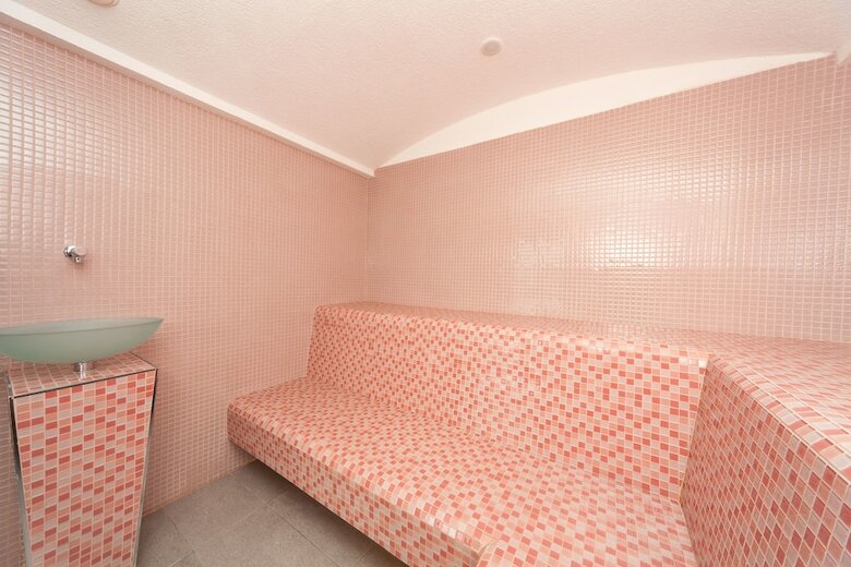 Hotel Rmh Modena Des Arts