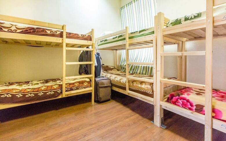 Hostal Hostel 128