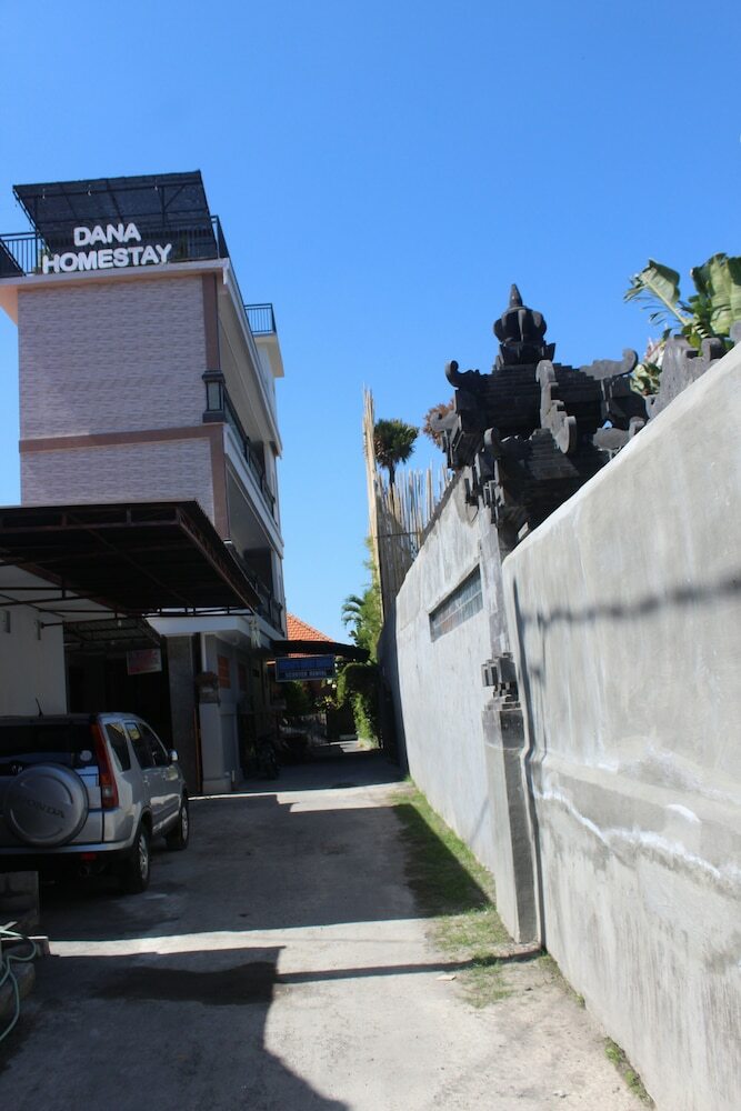 Hotel Dana Homestay
