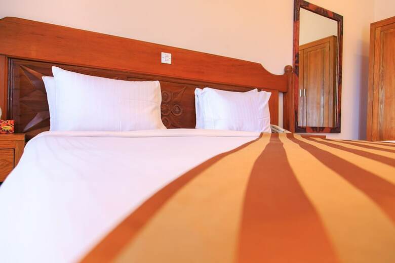 Highgate Hotel