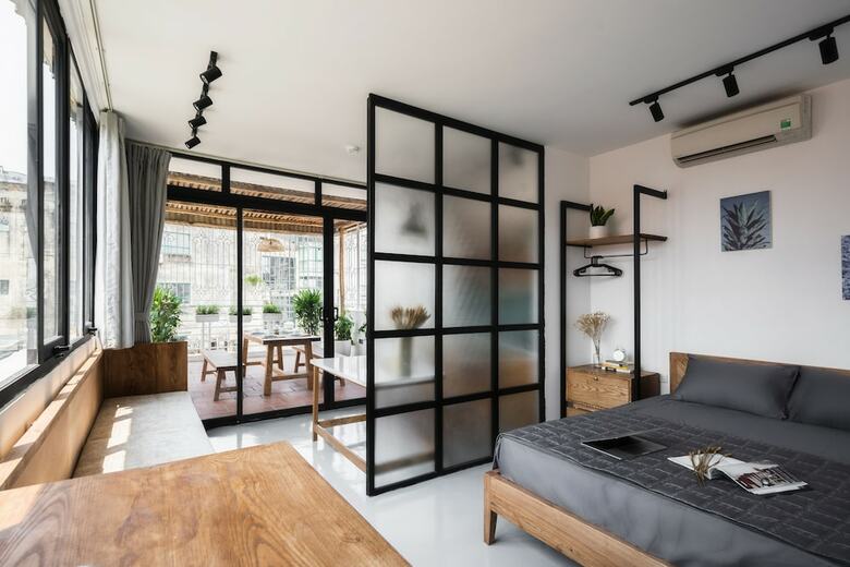 Aparthotel Nyna Homestay