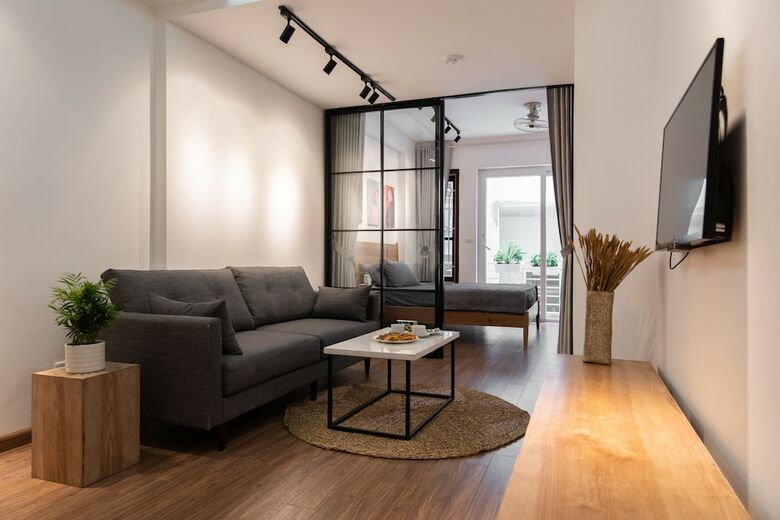 Aparthotel Nyna Homestay