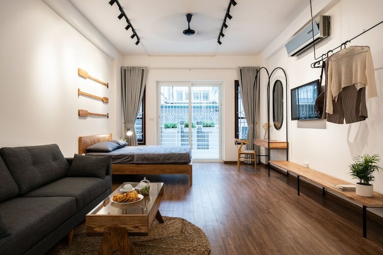 Aparthotel Nyna Homestay
