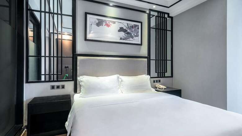 Vyluk J Hotel Chongqing Changjiangsuodao