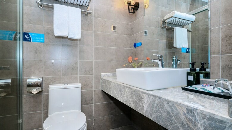Vyluk J Hotel Chongqing Changjiangsuodao