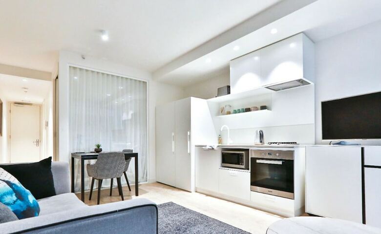 South Yarra Claremont Apartment