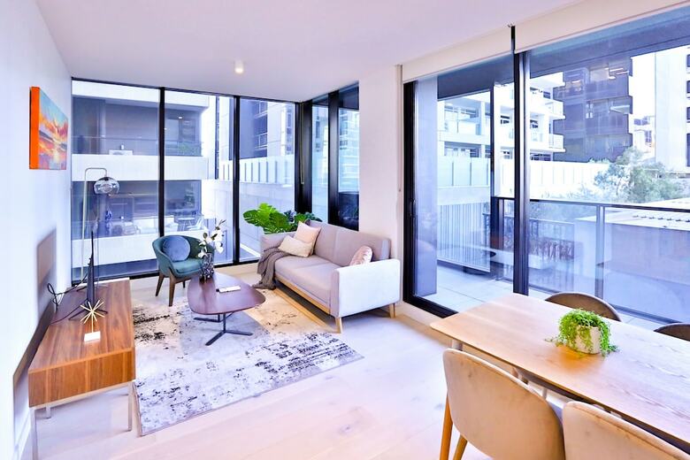 South Yarra Claremont Apartment