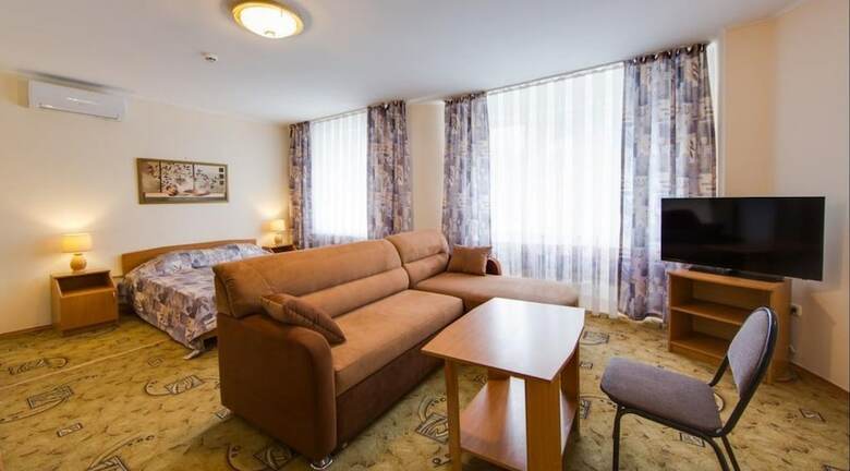 Hotel Garmonia
