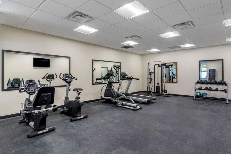 Hotel Comfort Inn & Suites